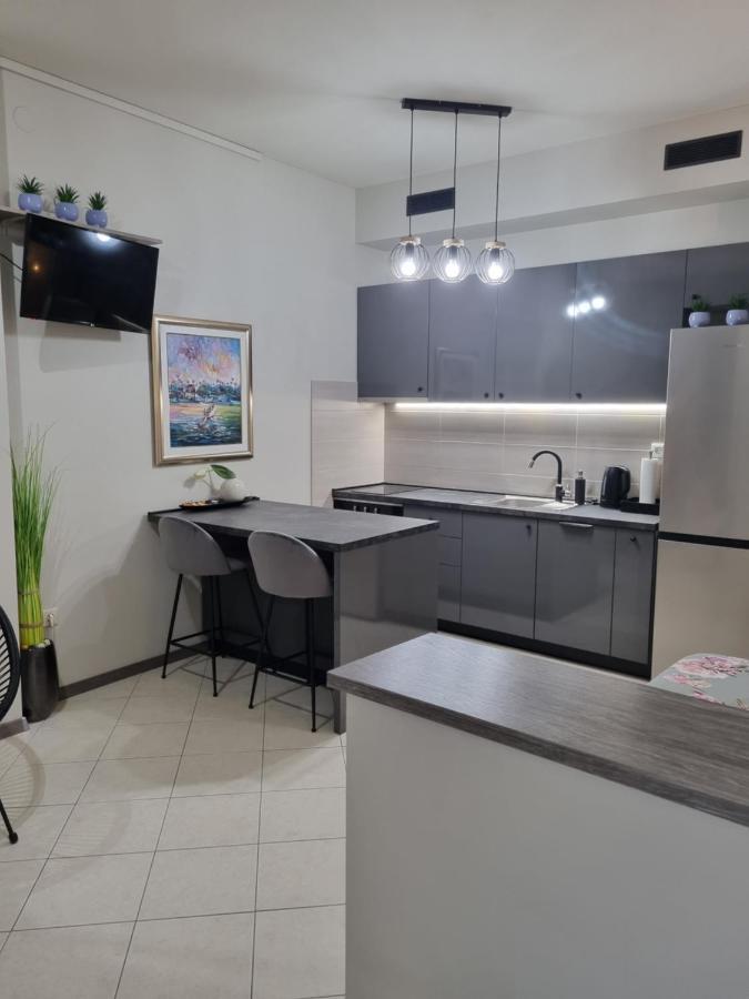 Onlystudio With Free Parking Zadar Exteriör bild